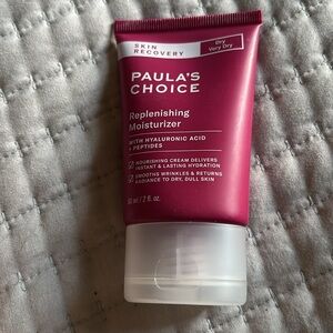 Paula's Choice Replenishing Moisturizer - Burgundy